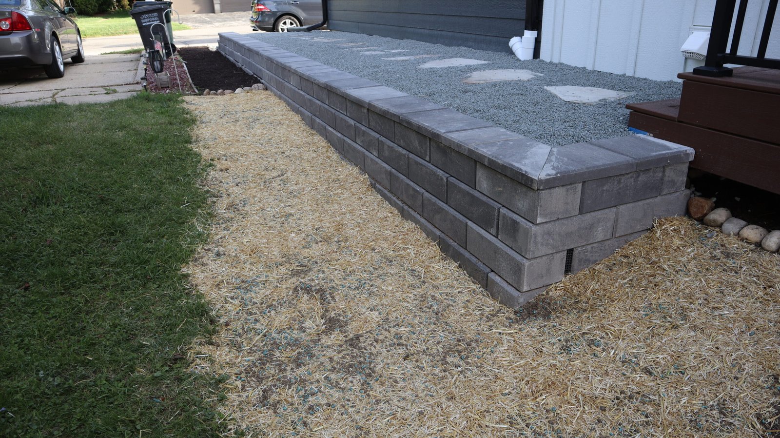 finished retaining wall landscaping project in Waukesha County