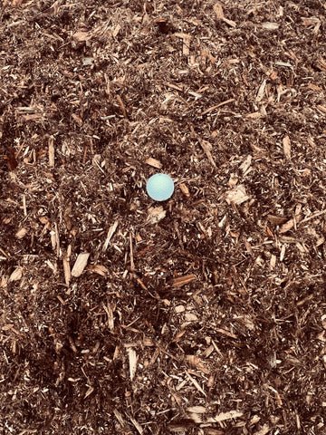 White Cedar mulch supplier material sample from Certified Products